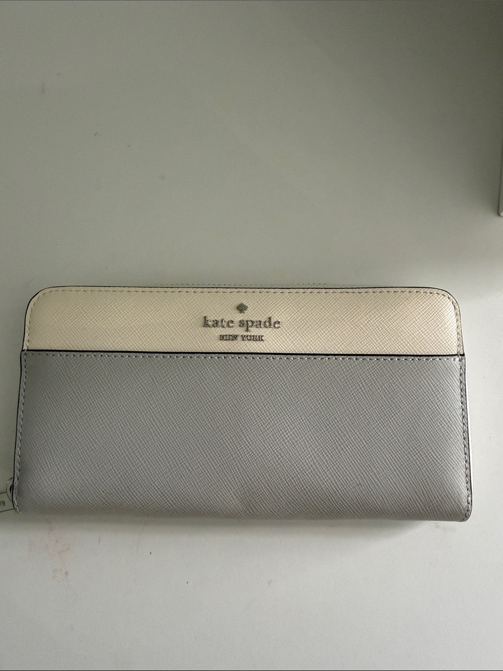 kate spade Two-Tone Cream and Light Gray Zip Around Wallet